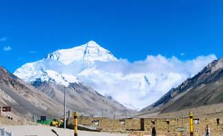 成都集合川藏线+阿里18日西藏自驾游：318川藏线-拉萨布达拉宫-珠峰-阿里一措再措-青藏线18日自-推荐