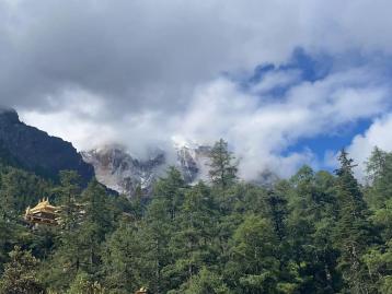 重庆出发川西稻城7日做自驾游：【稻亚环线】稻城亚丁-木里大寺-玛娜茶金-西昌7日自驾游