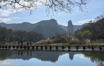 山东出发自驾浙江6日游：江南三河古镇-龙游石窟-古堰画乡-仙都-神仙居-杭州西湖6日自驾游-游推荐