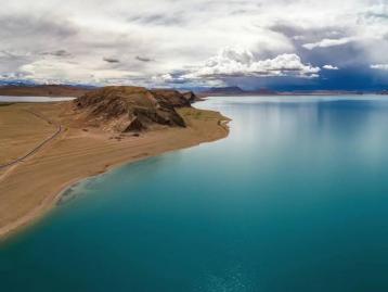 拉萨集合阿里南北环线13日自驾游：[极致阿里]拉萨-羊湖-珠峰-冈仁波齐-古格王朝-扎日南木措-圣象