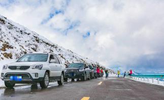 乌鲁木齐集合新疆17日自驾游：【畅游南北疆】可可托海-喀纳斯-禾木-赛里木湖-喀什古城-帕米尔高原--推荐