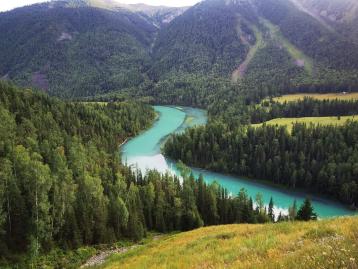 乌鲁木齐集合北疆伊犁12日自驾游：[大美北疆]喀纳斯禾木-G219-赛里木湖-独库公路-特克斯12日