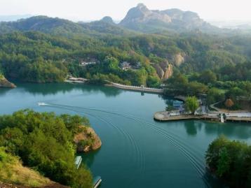 广东珠三角出发福建闽西南7日自驾游：永定土楼-古田会议旧址-泰宁古城-三明-龙岩-连城七天自驾之旅