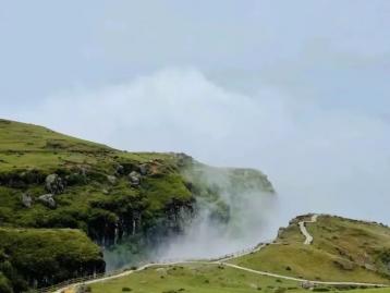 重庆出发云南昭通3日自驾游：[向云端]豆沙关古镇-昭通大山包日落日出-雷波马湖3日自驾